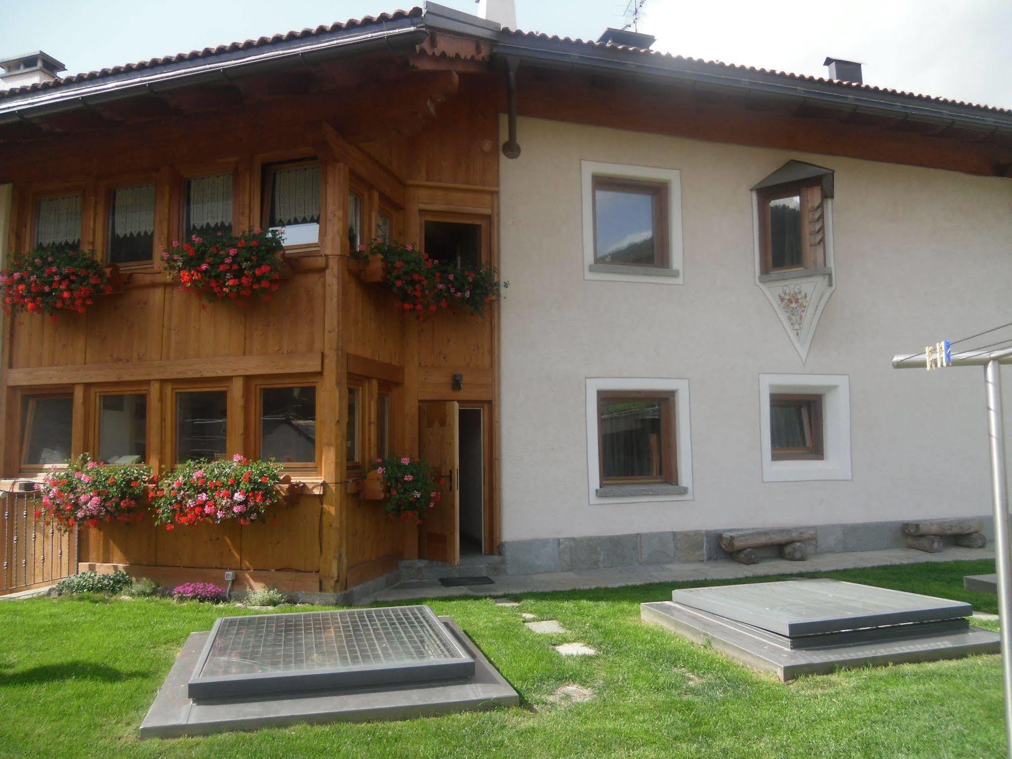 בורמיו Chalet La Rugiada מראה חיצוני תמונה